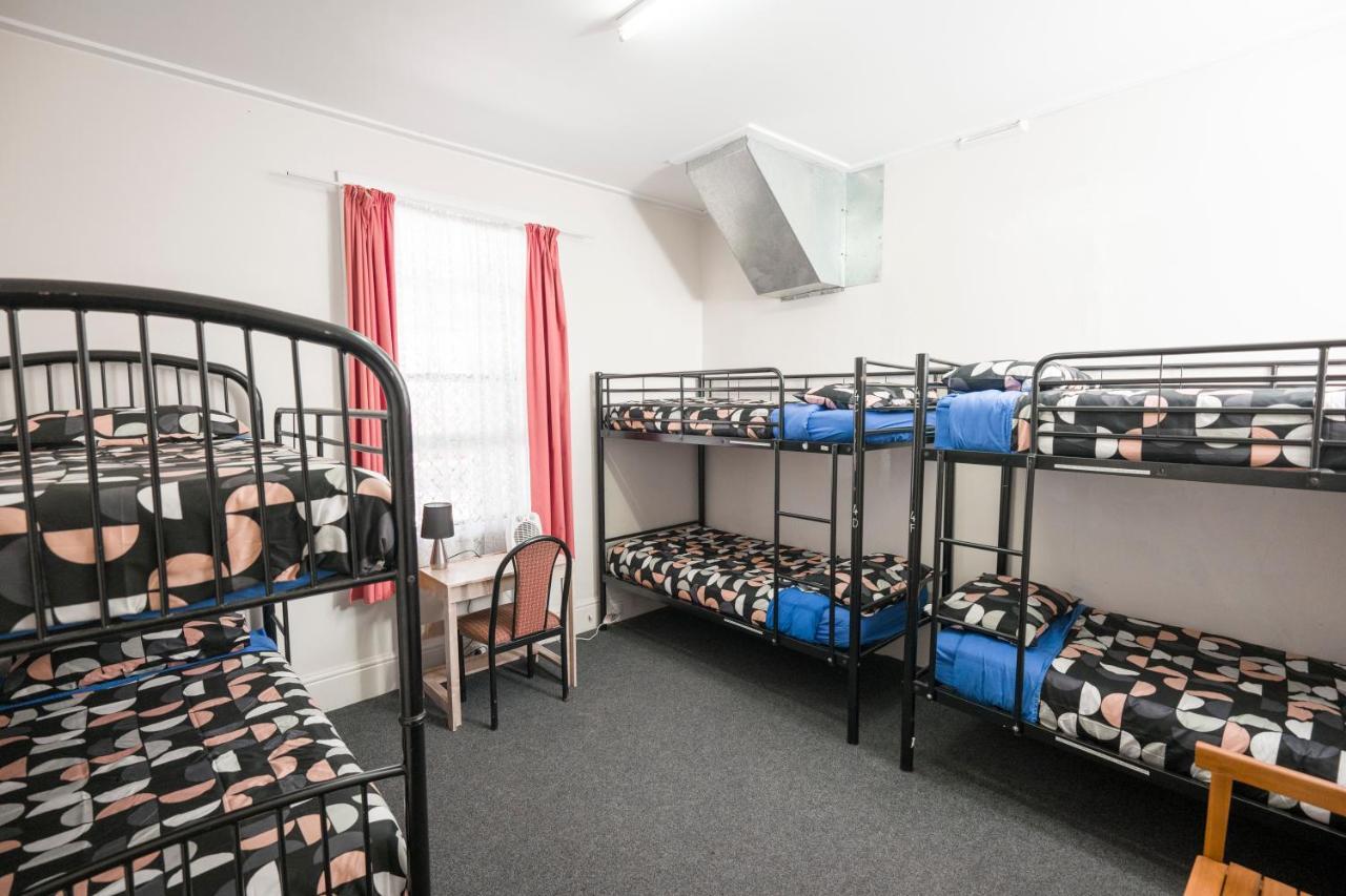 Dolphin Retreat Bunbury Yha Hostel Εξωτερικό φωτογραφία