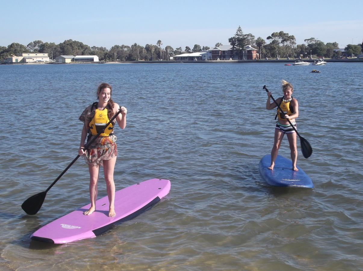 Dolphin Retreat Bunbury Yha Hostel Εξωτερικό φωτογραφία